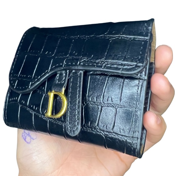 Alligator Embossed D Accordion Card Wallet - Picture 3 of 6